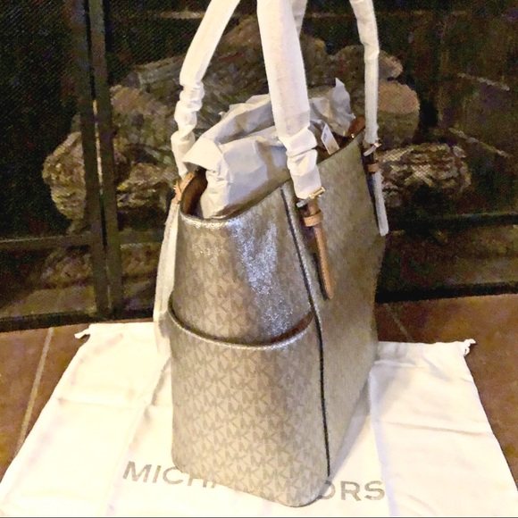 🛑SOLD🛑 - Picture 3 of 7